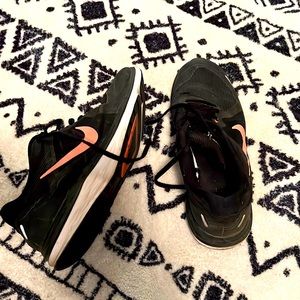 Nike Dual Fusion X 2 'Black Atomic Pink Women's